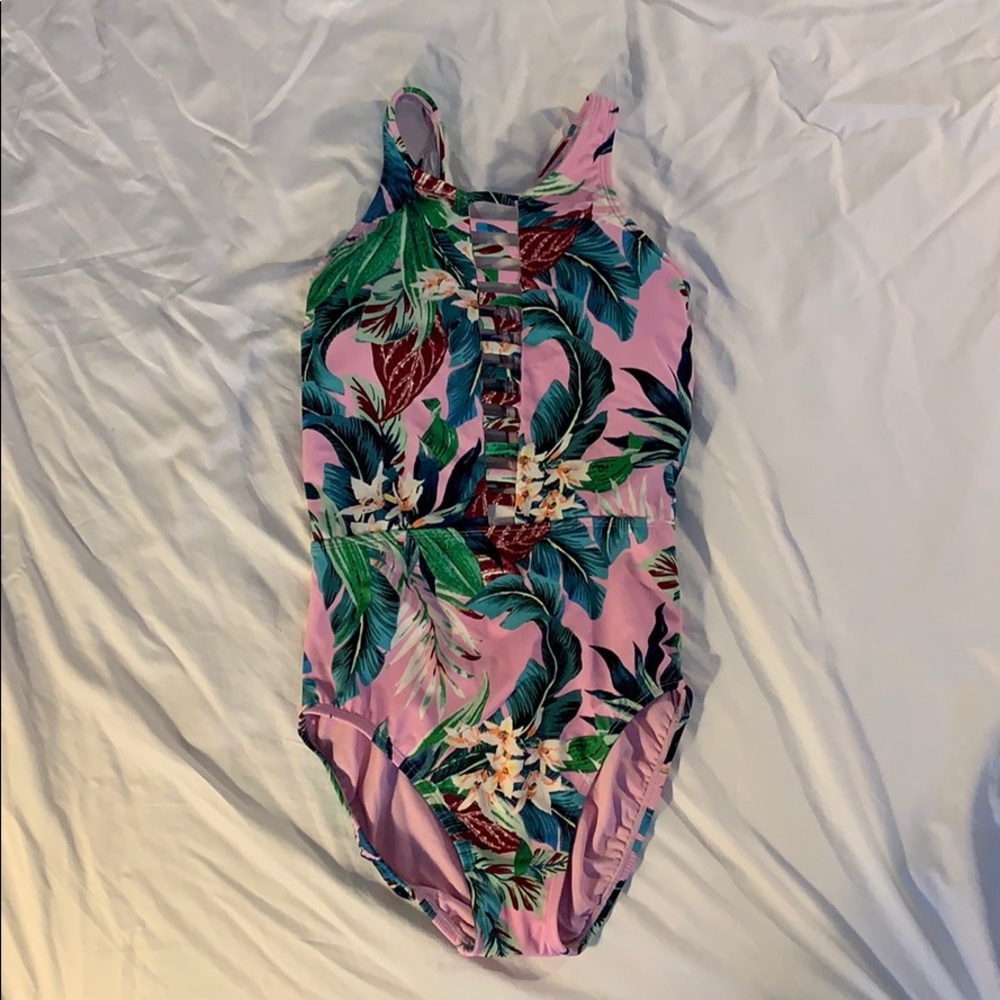 Beach Betty Slimming High Neck One Piece Suimsuit